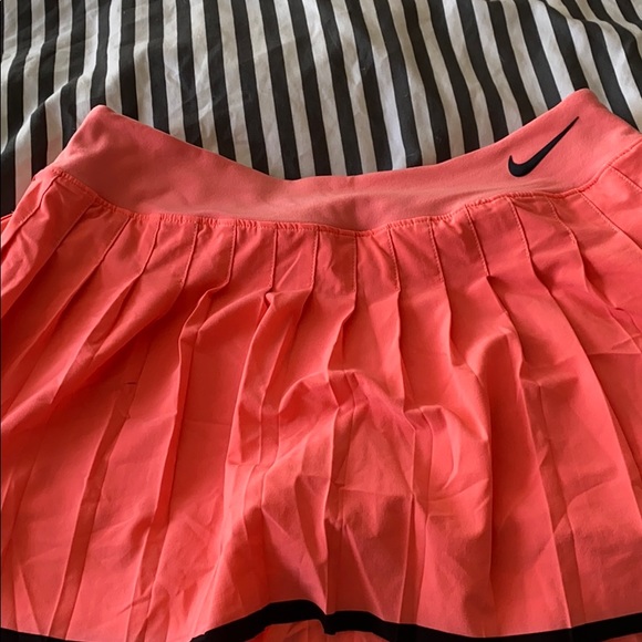 Nike golf skirt